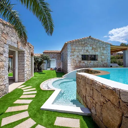 Villa Aurora In